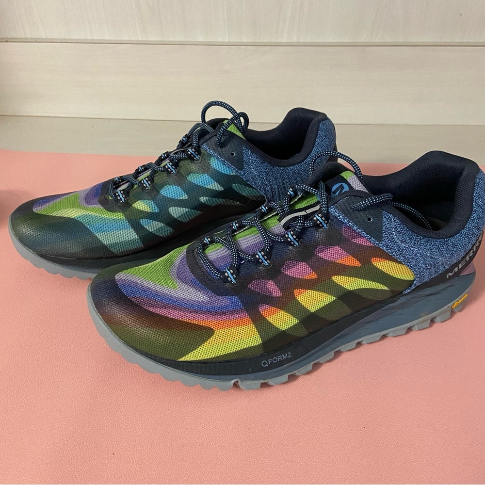 Merrell trail running sz 10